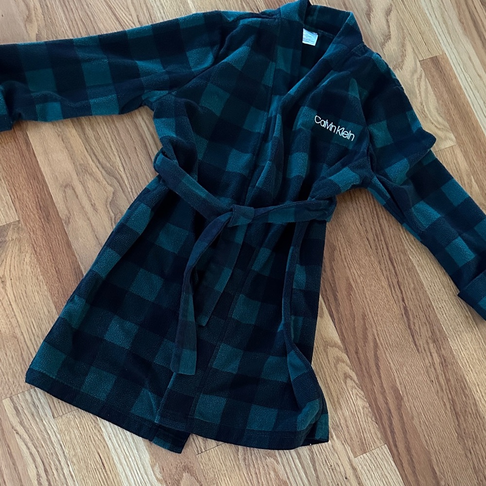 EUC Cozy Adorable CK Winter Robe ❄️⛄️